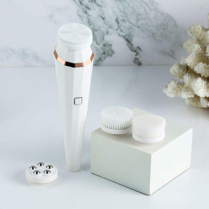 4-in-1 Facial Cleansing Brush